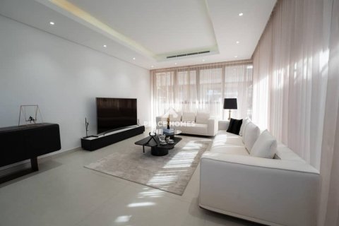 3 bedrooms Villa in Sharjah, UAE No. 16007