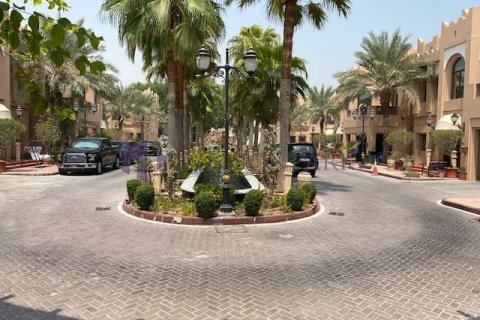 Villa de 5 dormitorios en Doha, Qatar No. 58383 3