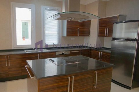 5 غرفة نوم  فيلا في الدوحة, Qatar رقم 58384 6