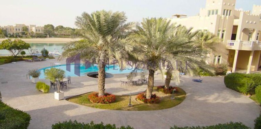5 غرفة نوم  فيلا في الدوحة, Qatar رقم 58384