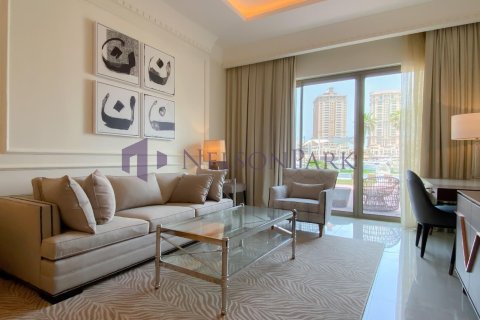 Townhouse de 2 dormitorios en Doha, Qatar No. 58326 3