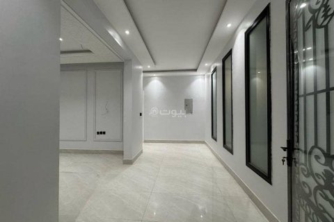 Villa de 6 dormitorios en Khobar, Saudi Arabia No. 59942 5