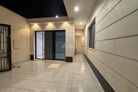Villa de 6 dormitorios en Khobar, Saudi Arabia No. 59942 4