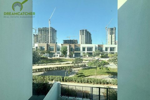 Вилла с 3 спальнями в Mina Al Arab, ОАЭ №75454 23