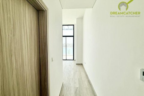 4 bedrooms Villa in Mina Al Arab, UAE No. 75453 10