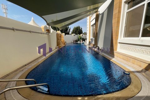 6 غرفة نوم  فيلا في الدوحة, Qatar رقم 57183