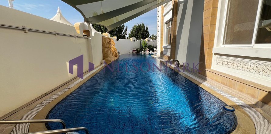 Villa de 6 chambres à Doha, Qatar No. 57183