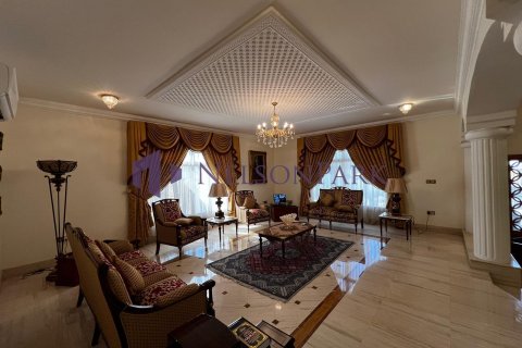 Villa de 6 chambres à Doha, Qatar No. 57183 23