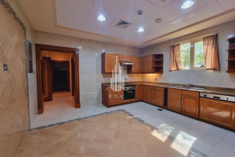 3 bedrooms Villa in Al Raha Beach, UAE No. 37486 12