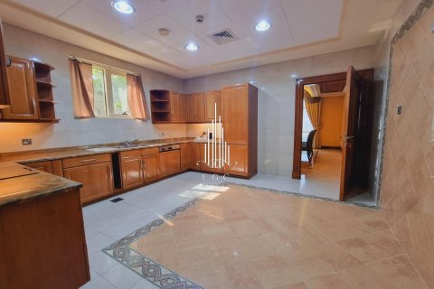 3 bedrooms Villa in Al Raha Beach, UAE No. 37486 13