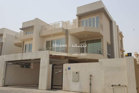 5 غرفة نوم  فيلا في مسقط , عُمان رقم 53964