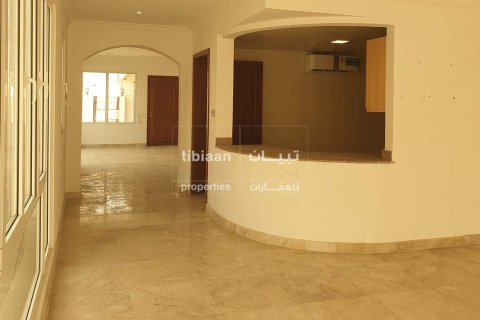 Villa de 5 chambres à Muscat, Oman No. 53964 4