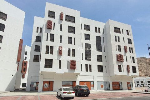 Apartment de 2 dormitorios en Muscat, Oman No. 53974 8