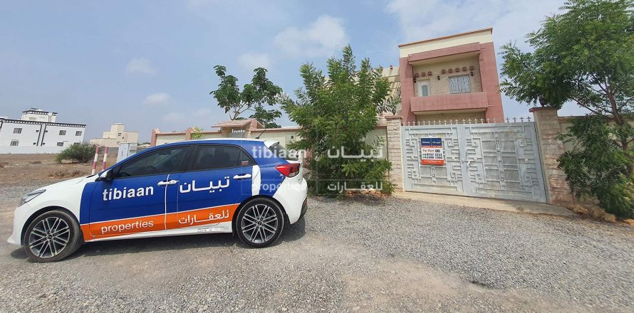 5 bedrooms Villa in Nakhal, Oman No. 53975