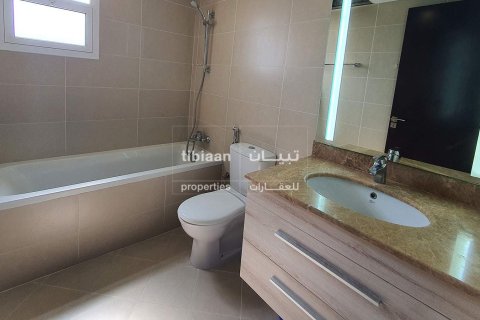 Apartment de 2 dormitorios en Bawshar, Oman No. 53978 13