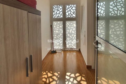 Apartment de 2 dormitorios en Bawshar, Oman No. 53978 16