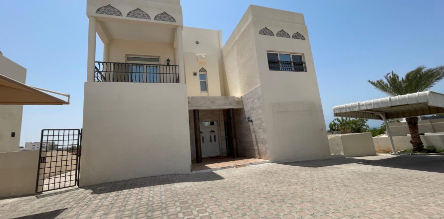5 غرفة نوم  فيلا في مسقط , عُمان رقم 62891