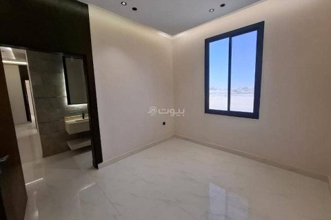 5 bedrooms Apartment in Riyadh, Saudi Arabia No. 99523 11
