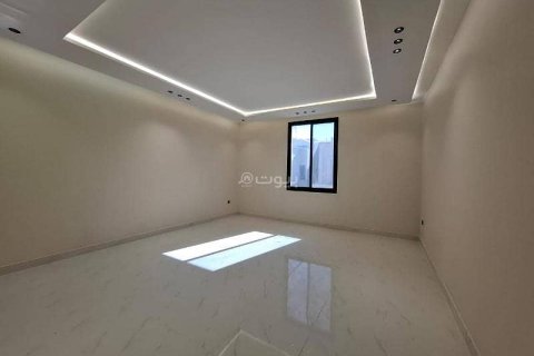 5 bedrooms Apartment in Riyadh, Saudi Arabia No. 99523 5