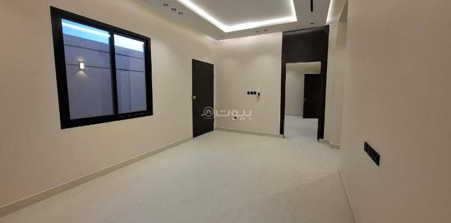 5 bedrooms Apartment in Riyadh, Saudi Arabia No. 99523