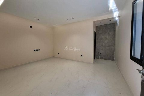 5 bedrooms Apartment in Riyadh, Saudi Arabia No. 99523 3