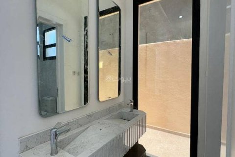 Villa de 4 chambres à Riyadh, Saudi Arabia No. 99517 7