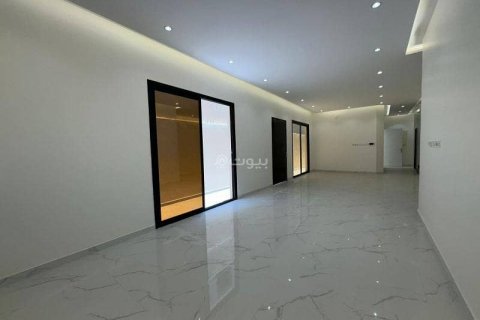 Villa de 4 chambres à Riyadh, Saudi Arabia No. 99517 11