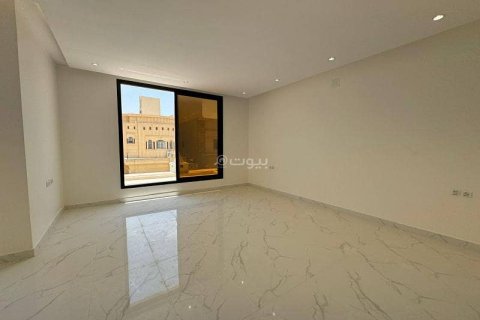 Villa de 4 chambres à Riyadh, Saudi Arabia No. 99517 17