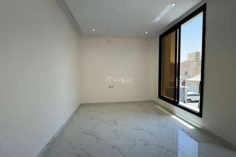 Villa de 4 chambres à Riyadh, Saudi Arabia No. 99517 18