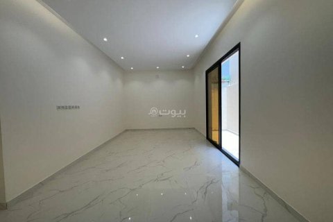 Villa de 4 chambres à Riyadh, Saudi Arabia No. 99517 10
