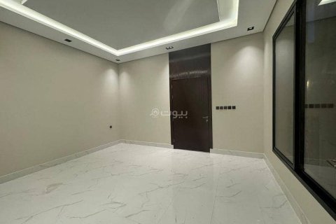 Villa de 6 chambres à Riyadh, Saudi Arabia No. 99518 9