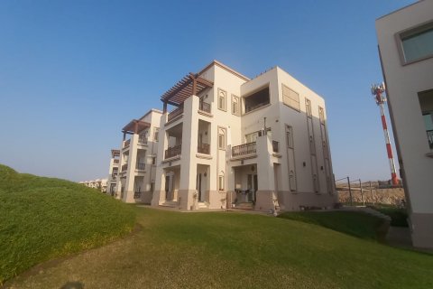 2 غرف نوم شقة في ٱلسِّيْب, عُمان رقم 54632