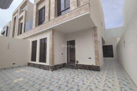 Villa de 5 dormitorios en Riyadh, Saudi Arabia No. 60170 3