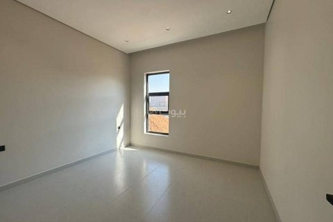 Villa de 5 dormitorios en Riyadh, Saudi Arabia No. 60166 22