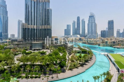 4 bedrooms Apartment in Opera District, UAE No. 71610
