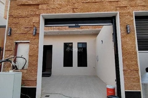Villa de 8 dormitorios en Riyadh, Saudi Arabia No. 67480 5