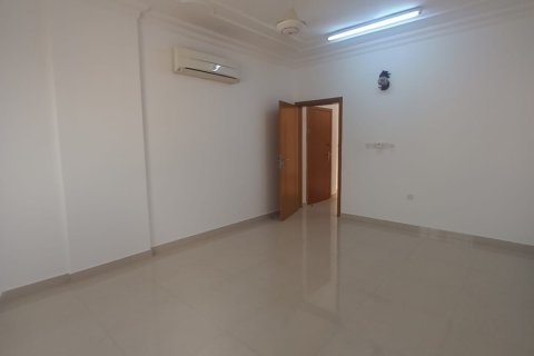 3 bedrooms Apartment in Muscat, Oman No. 54341 6