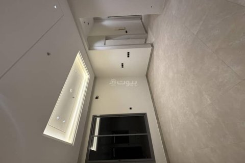 2 bedrooms Apartment in Riyadh, Saudi Arabia No. 69119 4