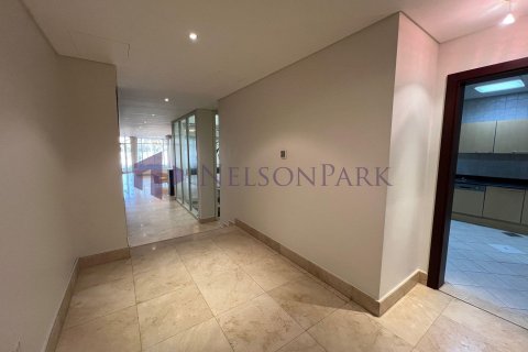 Villa de 4 dormitorios en Doha, Qatar No. 57970 7