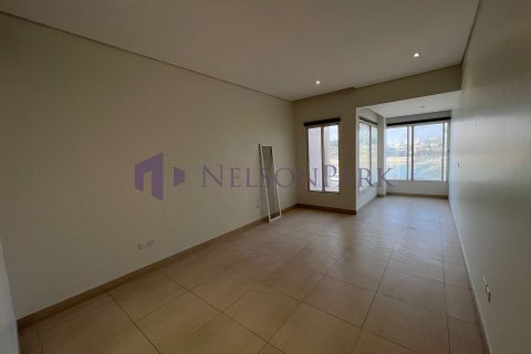 Villa de 4 dormitorios en Doha, Qatar No. 57970 13