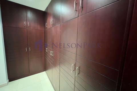 Villa de 4 dormitorios en Doha, Qatar No. 57970 20