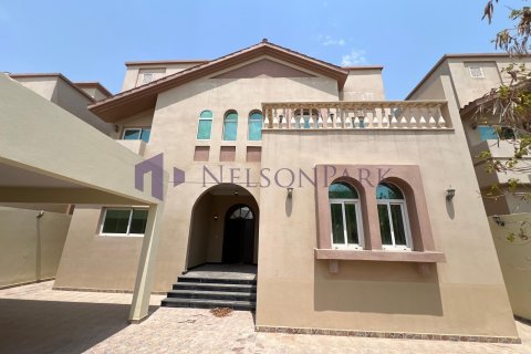 5 غرفة نوم  فيلا في الدوحة, Qatar رقم 57969 4