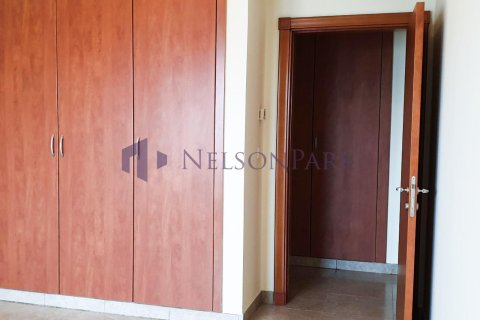 3 bedrooms Apartment in Doha, Qatar No. 57954 18
