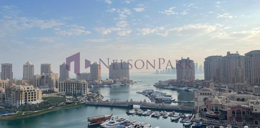 3 bedrooms Apartment in Doha, Qatar No. 57954