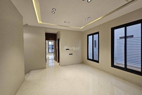 Villa de 7 dormitorios en Riyadh, Saudi Arabia No. 62830 11