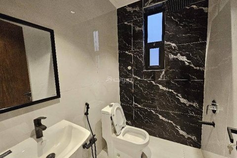 Villa de 7 dormitorios en Riyadh, Saudi Arabia No. 62830 18