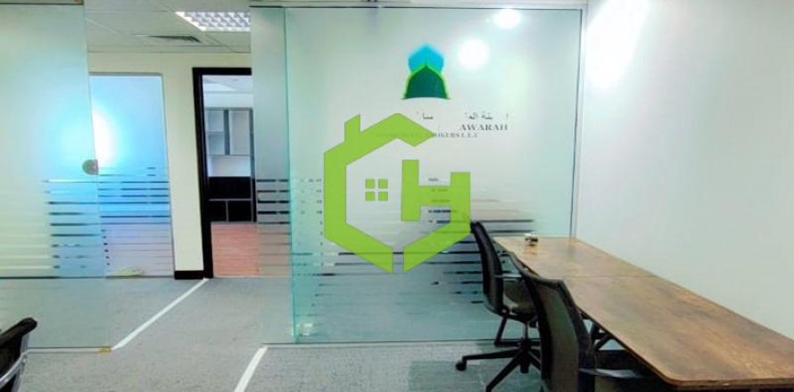 92.9m² Office in Deira, UAE No. 22390