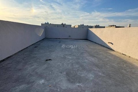 6 bedrooms Villa in Khobar, Saudi Arabia No. 60082 12
