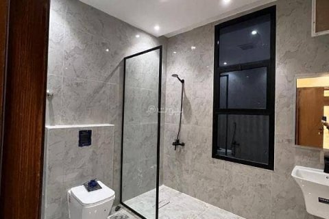 Villa de 5 dormitorios en Riyadh, Saudi Arabia No. 60084 21