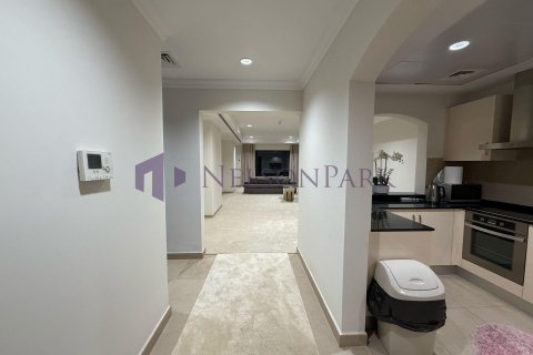 Apartment de 1 dormitorio en Doha, Qatar No. 57367 5